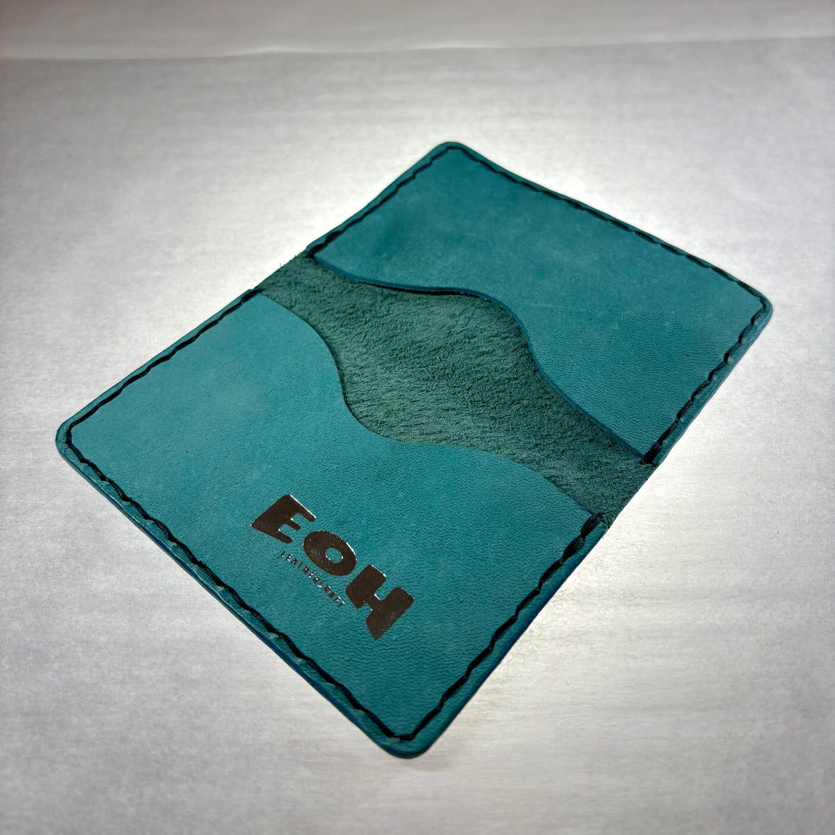 The Classic Standard cardholder
