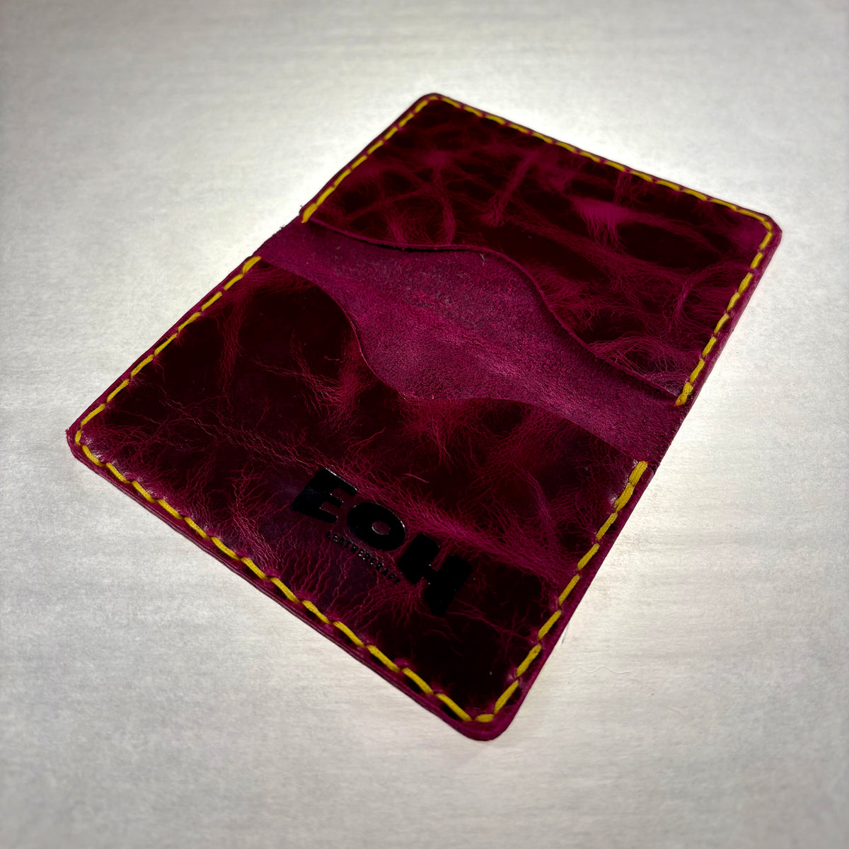 The Classic Standard cardholder