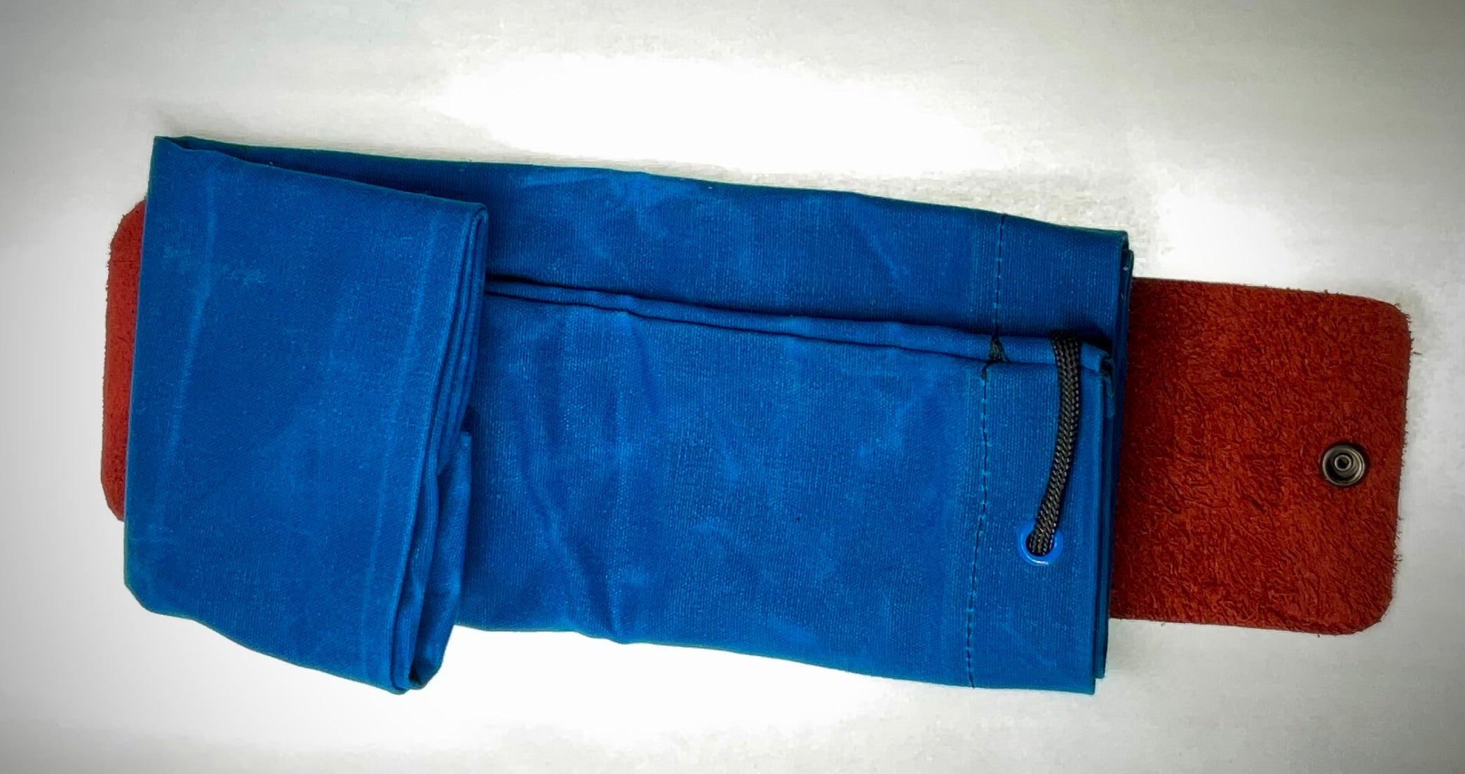 Foraging Pouch