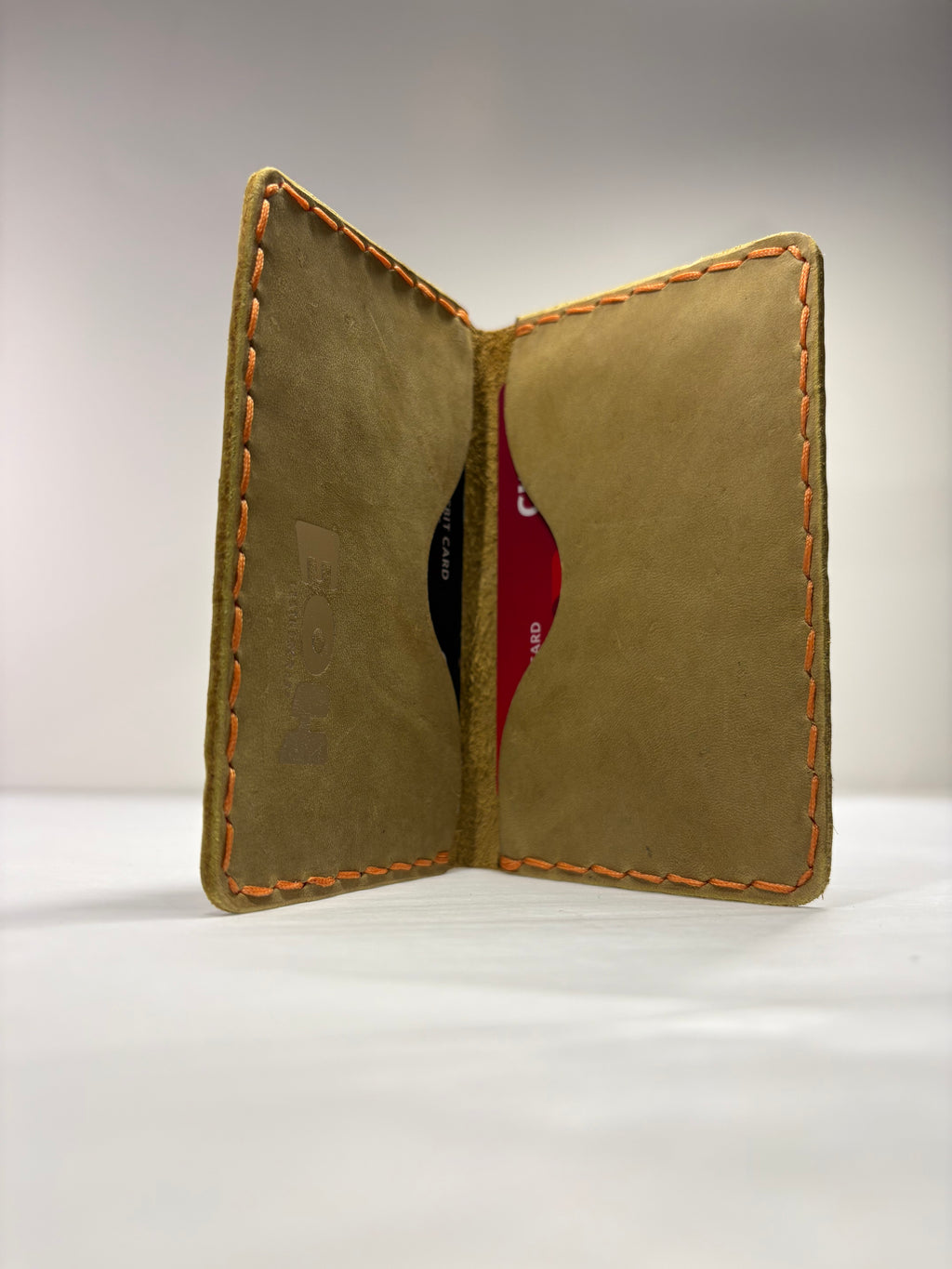 The Classic Standard cardholder