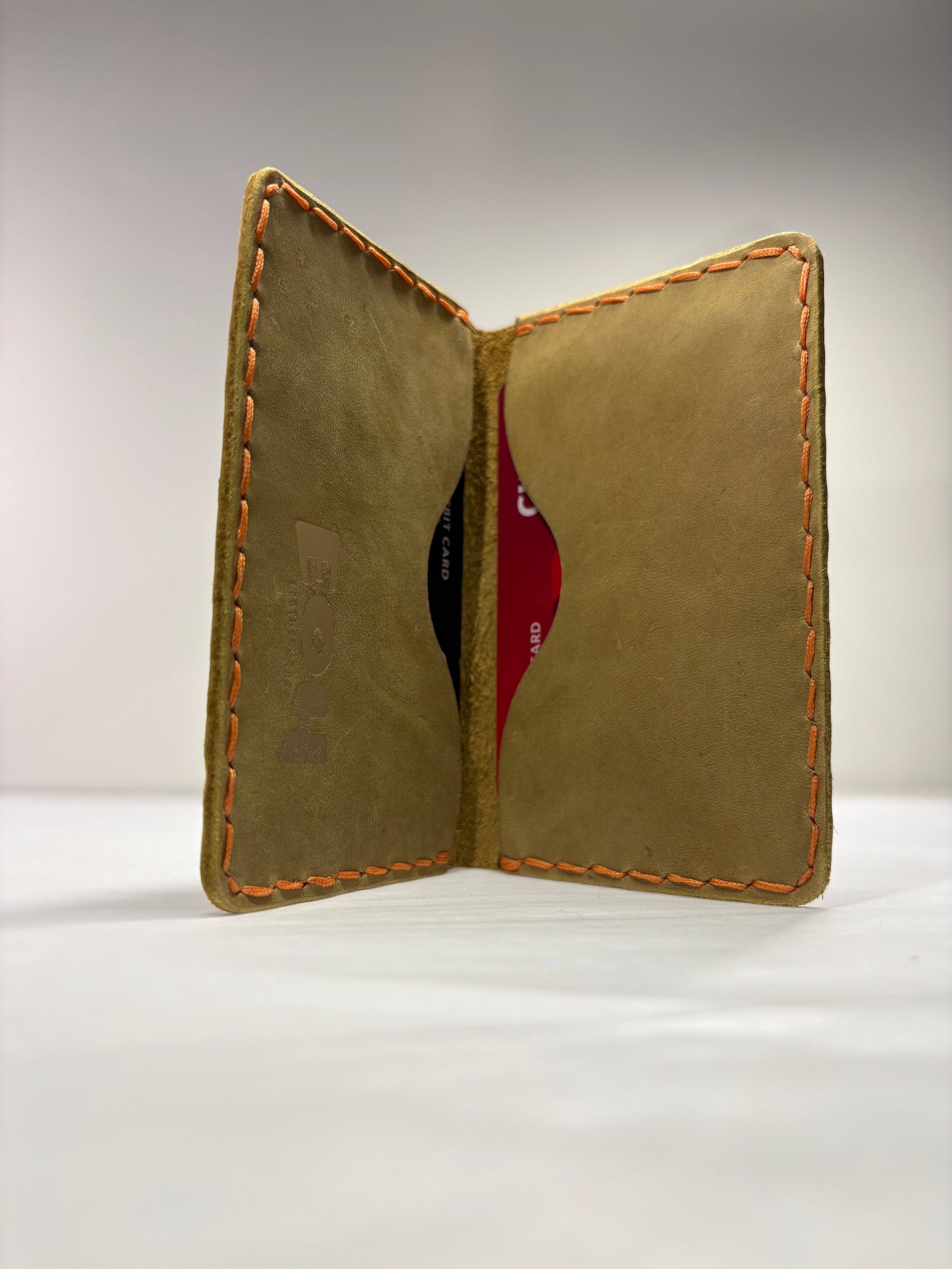 The Classic Standard cardholder