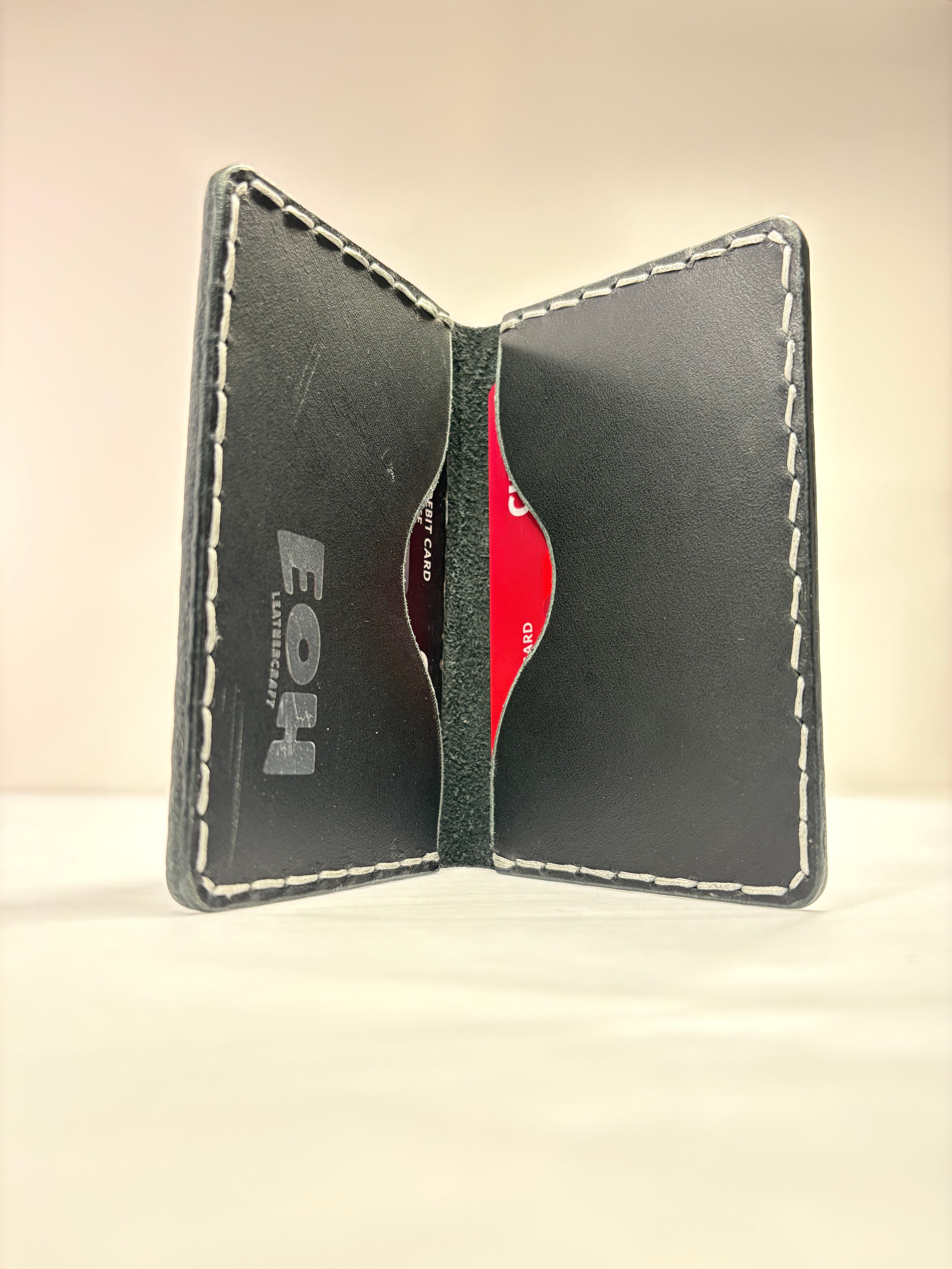 The Classic Standard cardholder