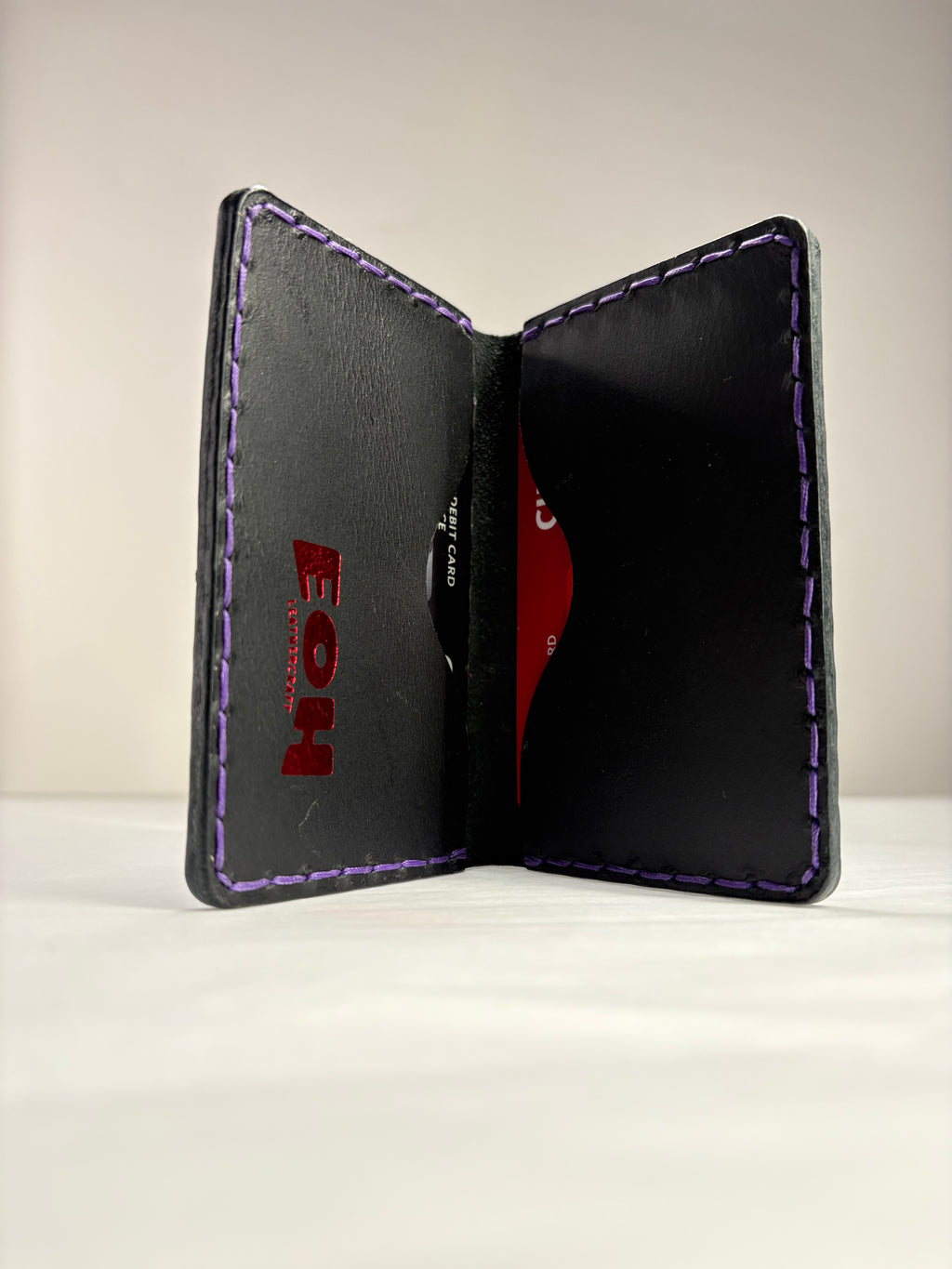 The Classic Standard cardholder
