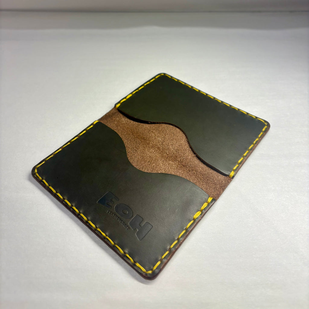 The Classic Standard cardholder
